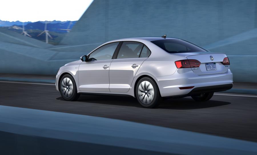  Volkswagen Jetta Hybrid 2012 года  (фото 5 из 133)